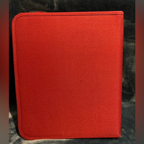 American Girl - 3 Ring Binder w/ Zipper and Pockets - Picture 3 of 5